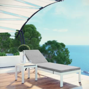 CRAFT FURNITURE :- OUTDOOR SWIMMING POOLSIDE LOUNGER WITH 1 SIDE TABLE (WHITE)